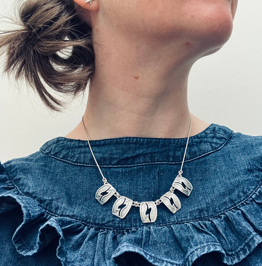 Beautiful vintage sterling silver necklace. Comprising of five beautifully made rectangles.