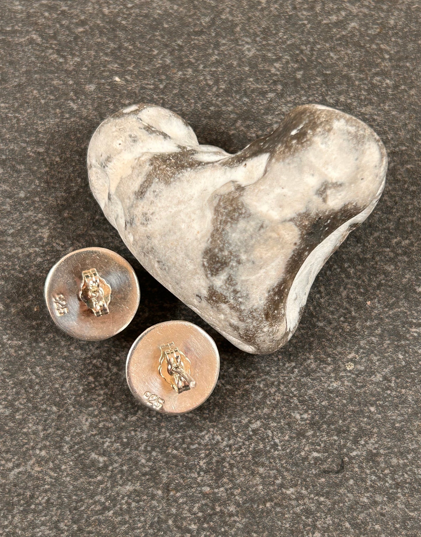Vintage Sterling Silver Domed Stud Earrings – Scalloped Ribbed Design.