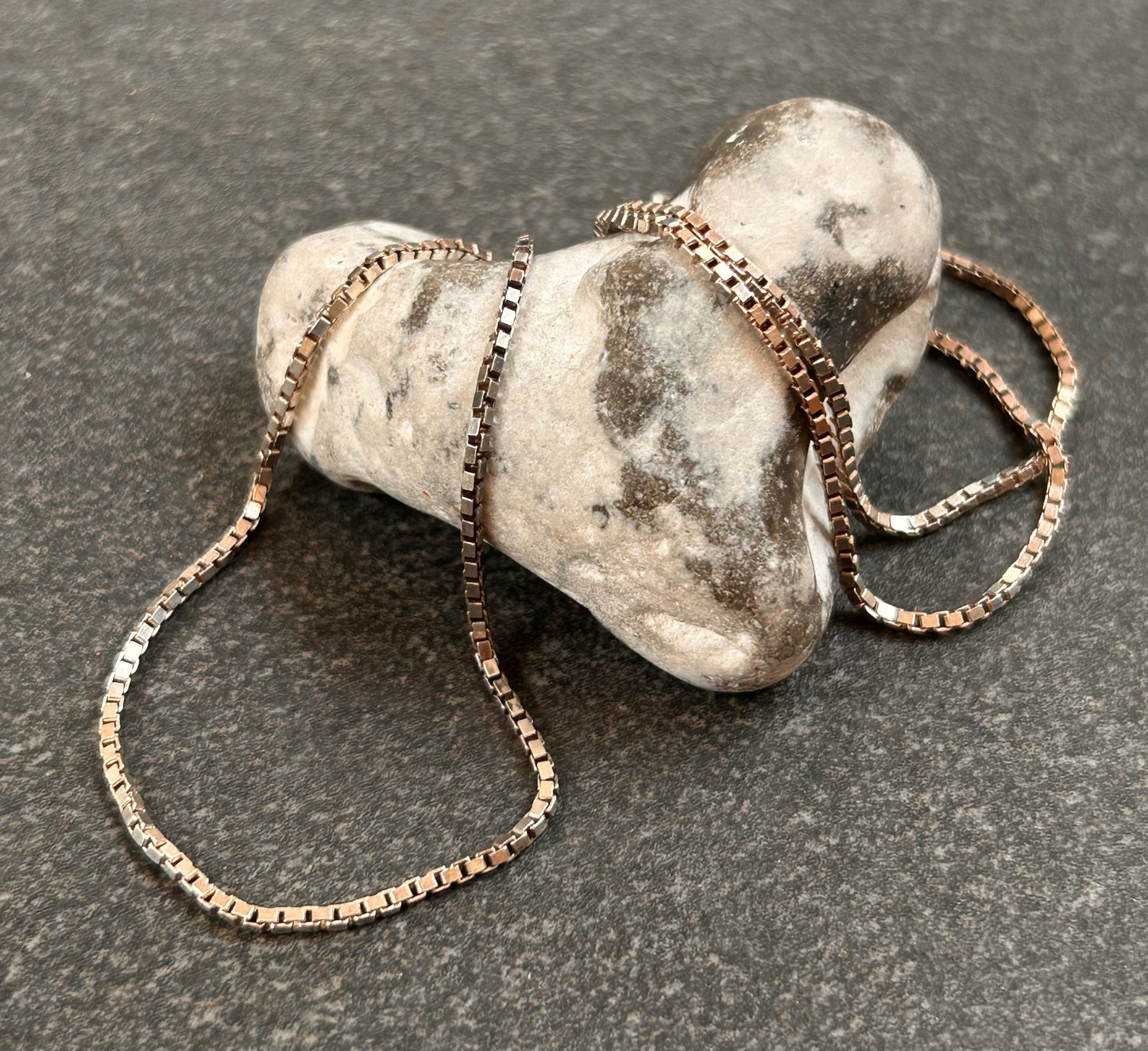 Beautiful vintage sterling silver box link chain 15.5 inches
