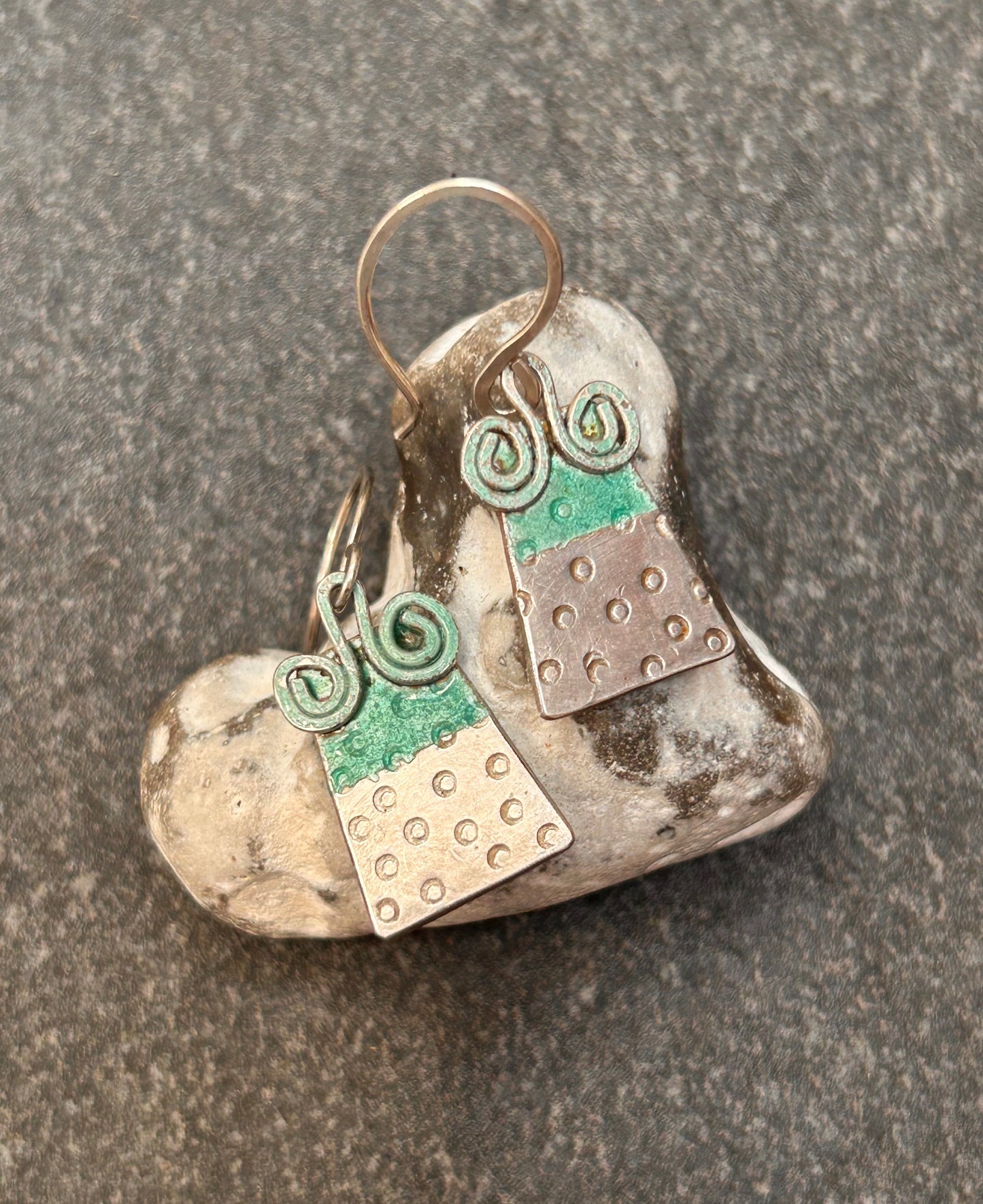 Beautiful vintage sterling silver artisan earrings with wonderful handcrafted detail.