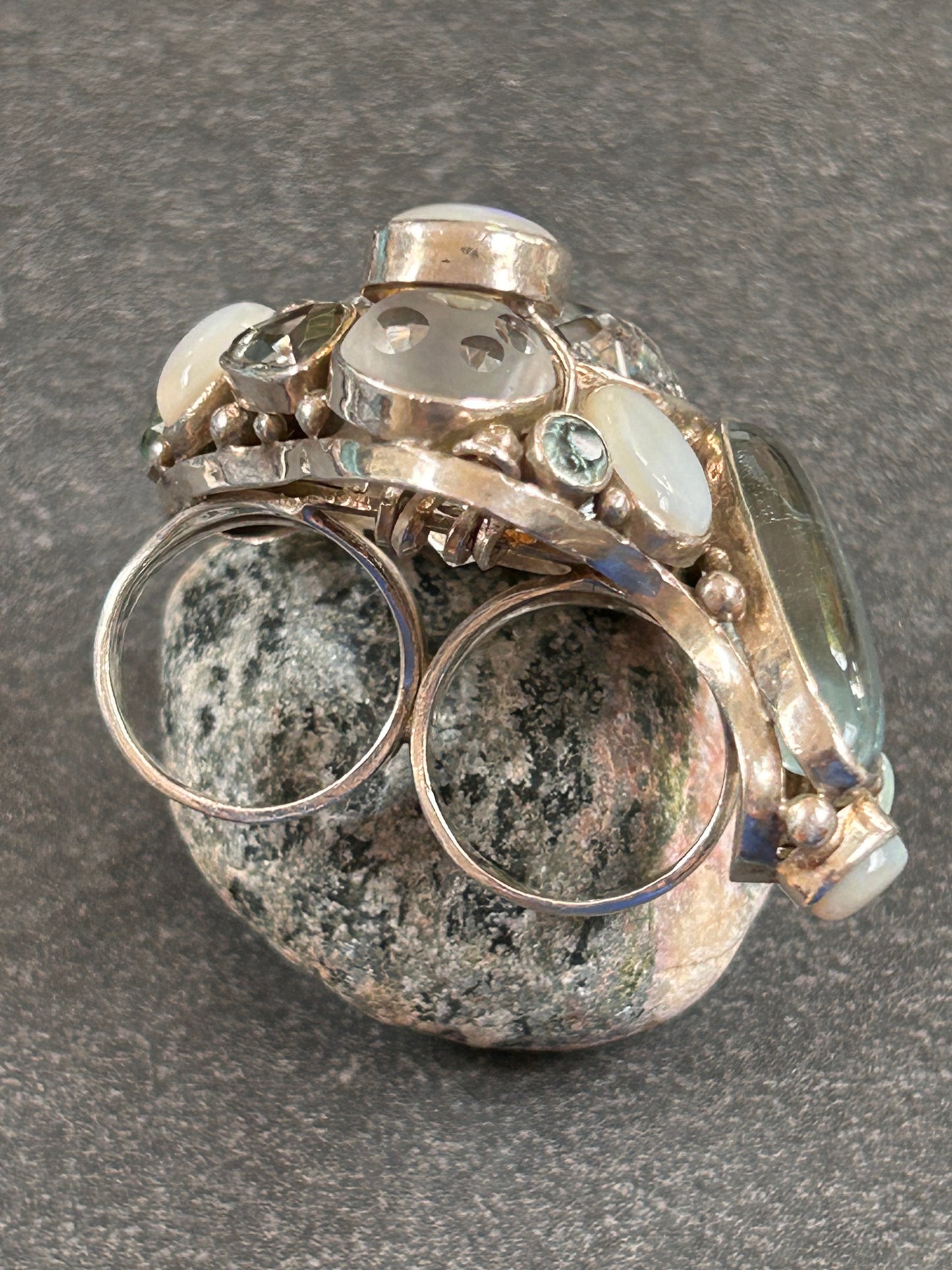 Spectacular Polish Artisan Double-Finger Ring.
Sterling Silver, Rock Crystal, Topaz, Opals, Aquamarine & Pearls.