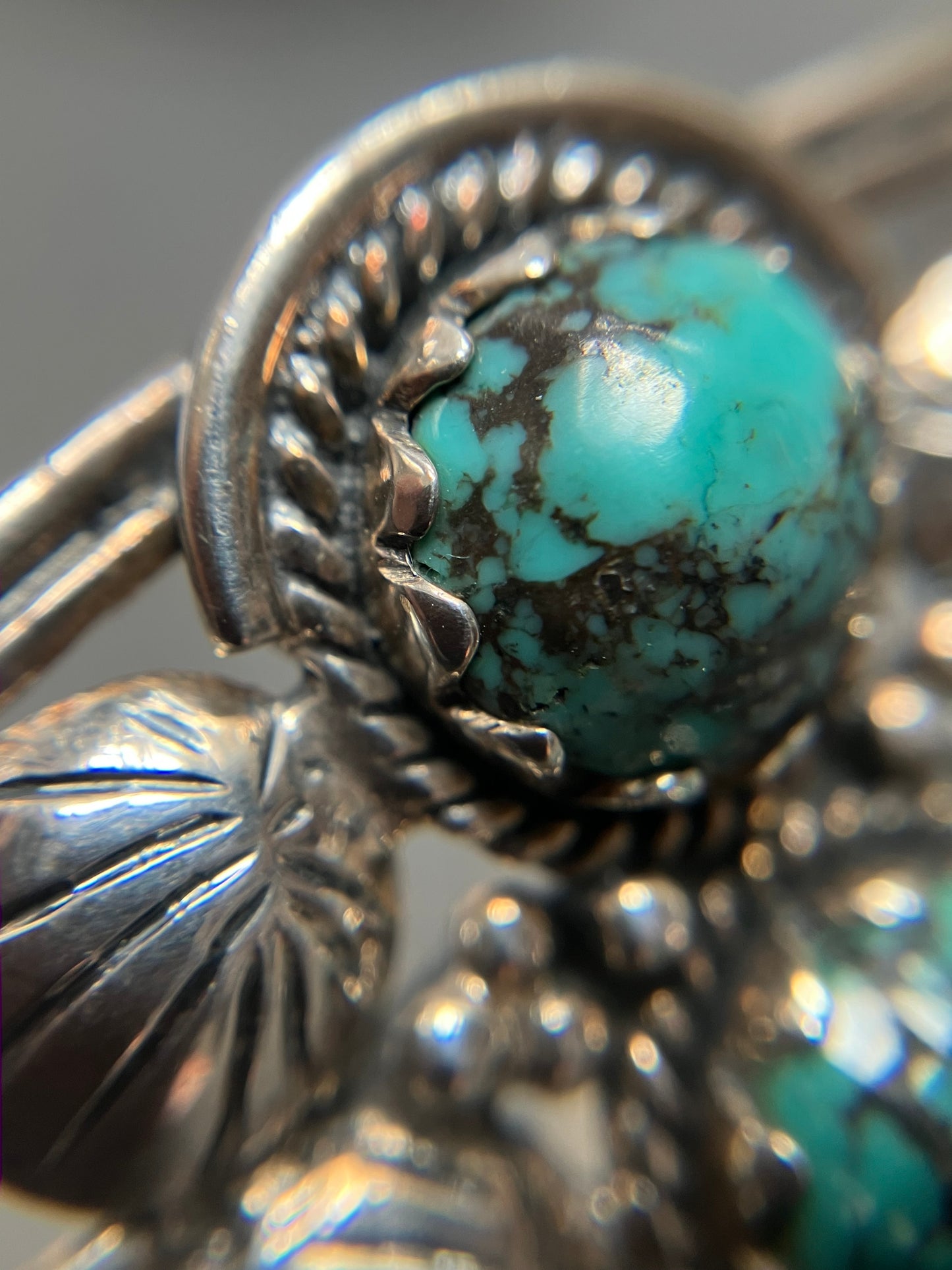 Vintage Native American sterling silver and turquoise bangle