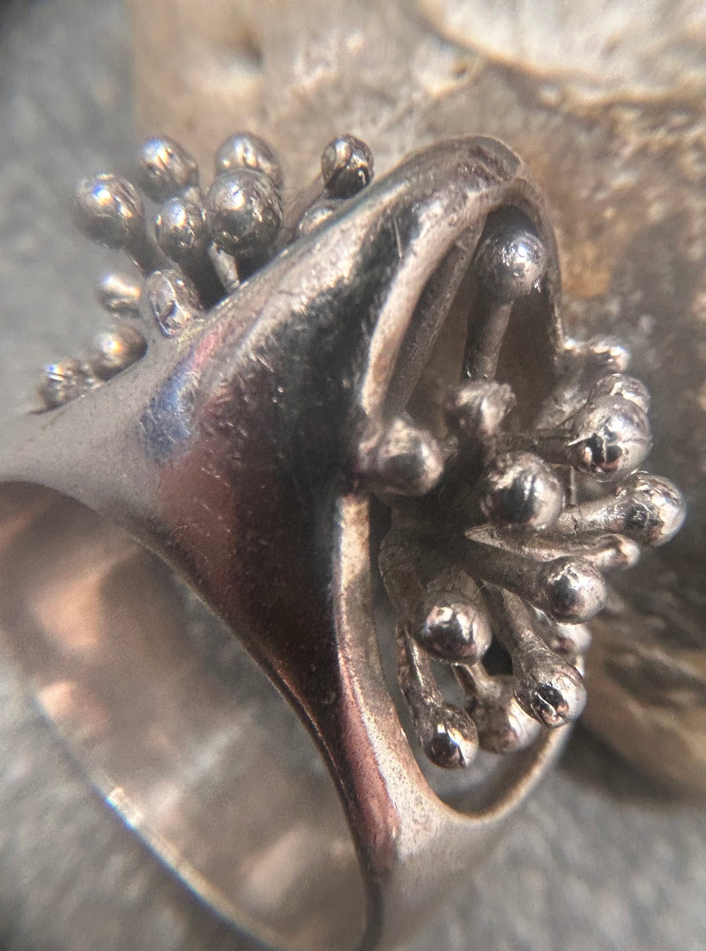 Quirky vintage sterling silver ring