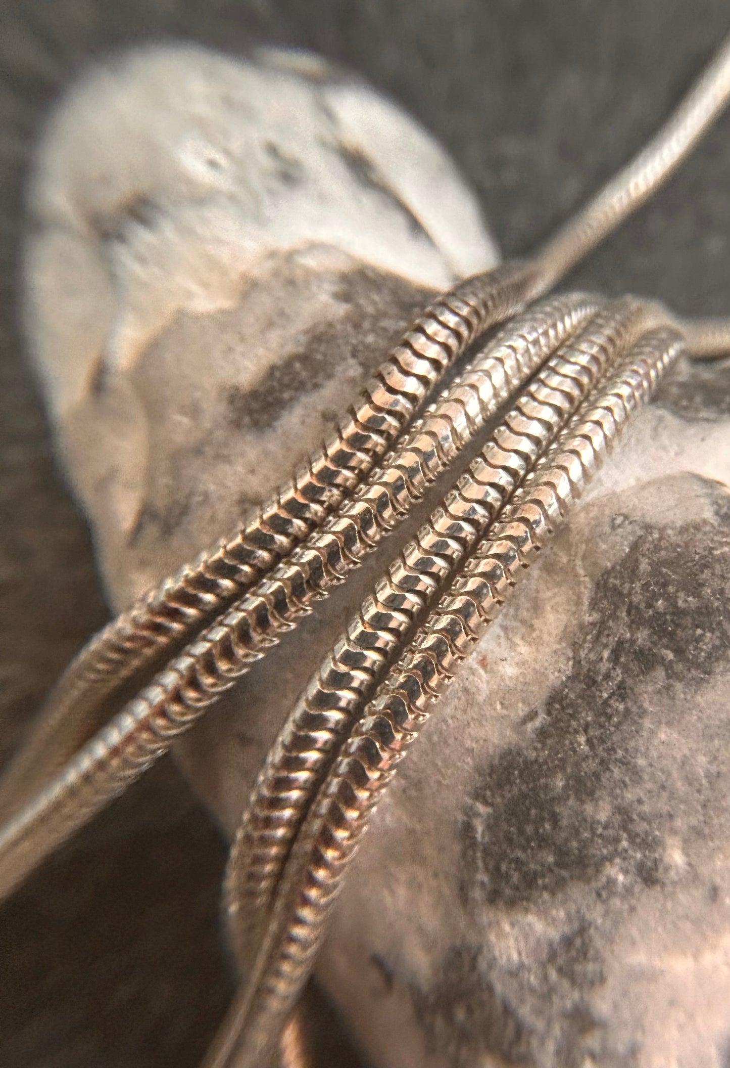 Beautiful vintage sterling silver snake chain - 18 inches