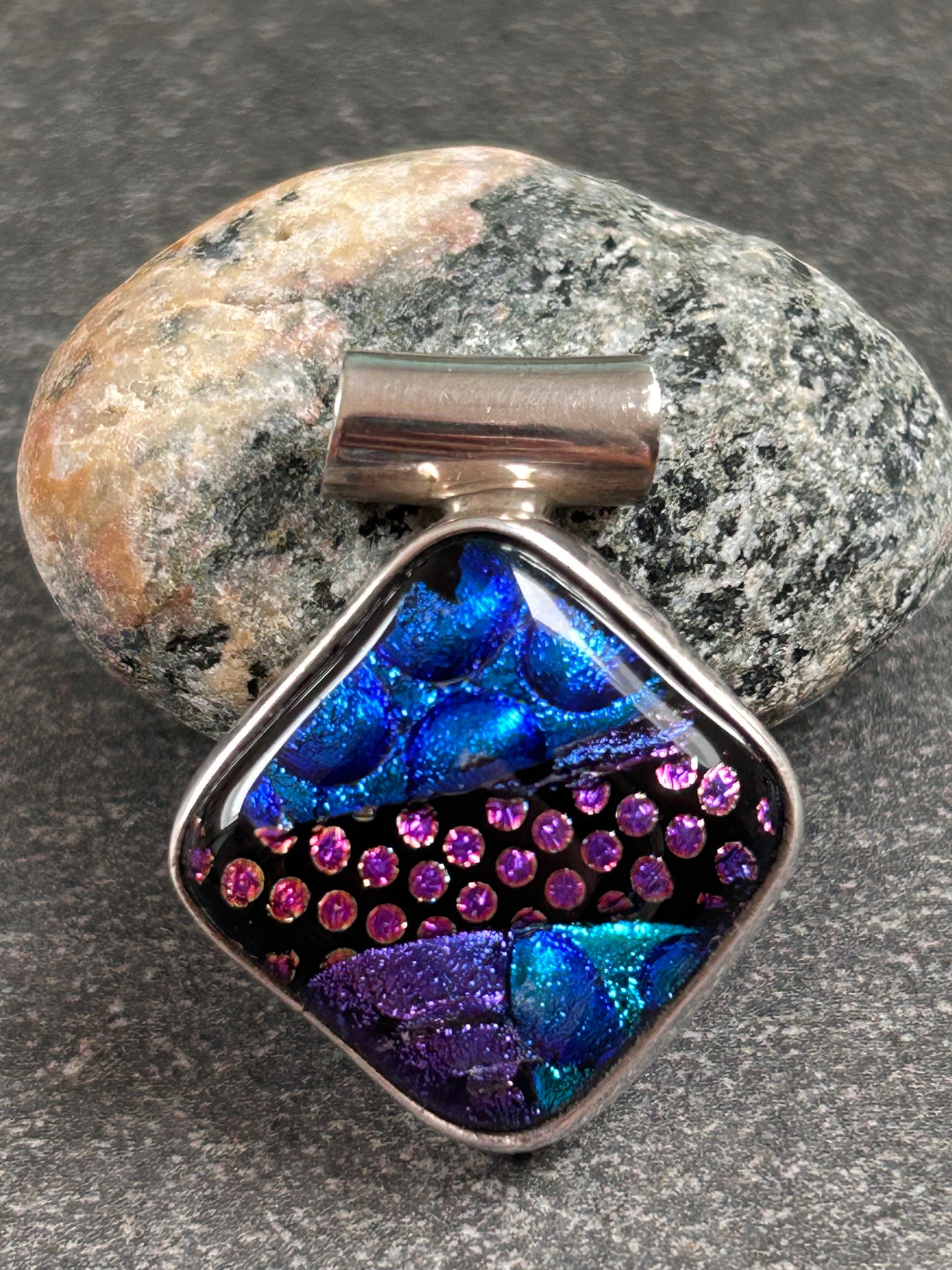 Vintage Sterling Silver Dichroic Glass Pendant – Mexico