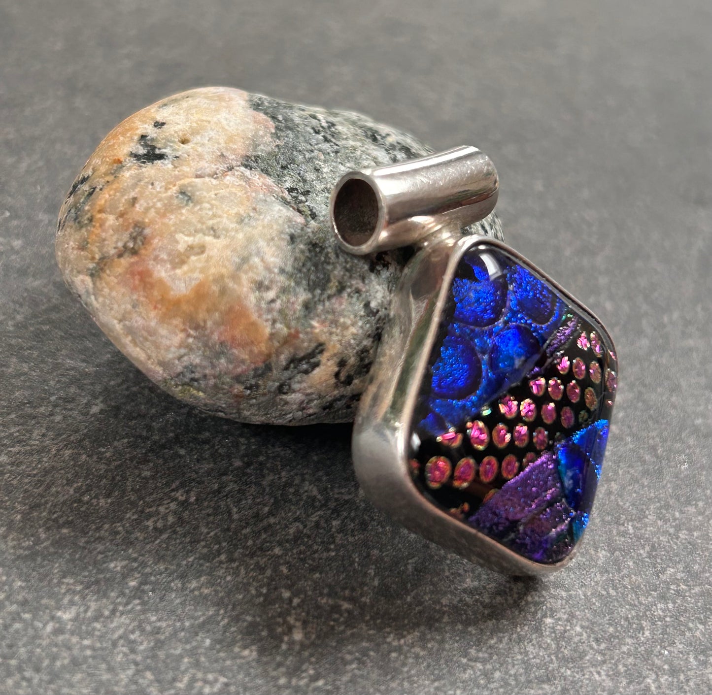 Vintage Sterling Silver Dichroic Glass Pendant – Mexico