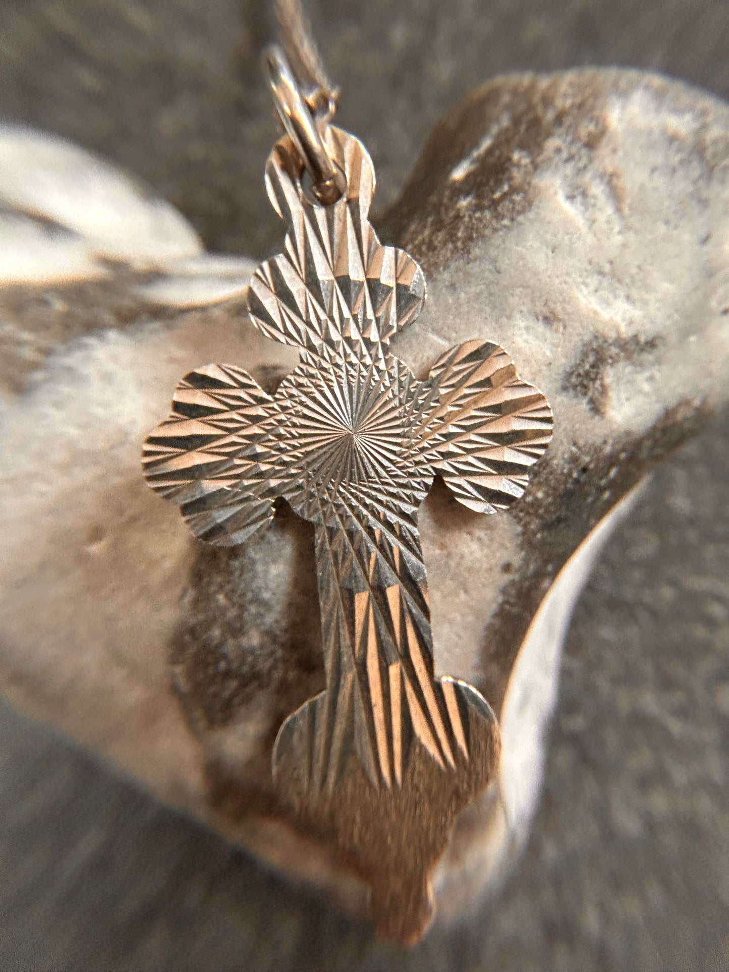Beautiful Vintage Sterling Silver Diamond-Cut Cross Necklace -1976