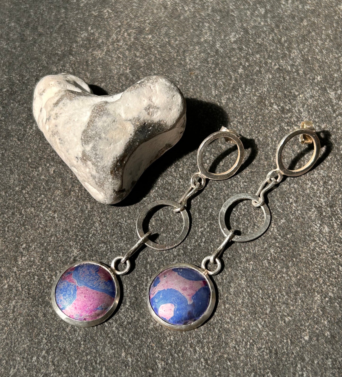 Vintage sterling silver statement drop earrings featuring striking marbled aluminium discs