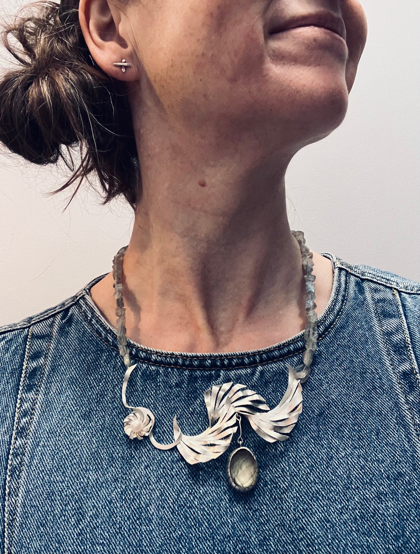 One off vintage ‘artisan made’ sterling silver and labradorite necklace