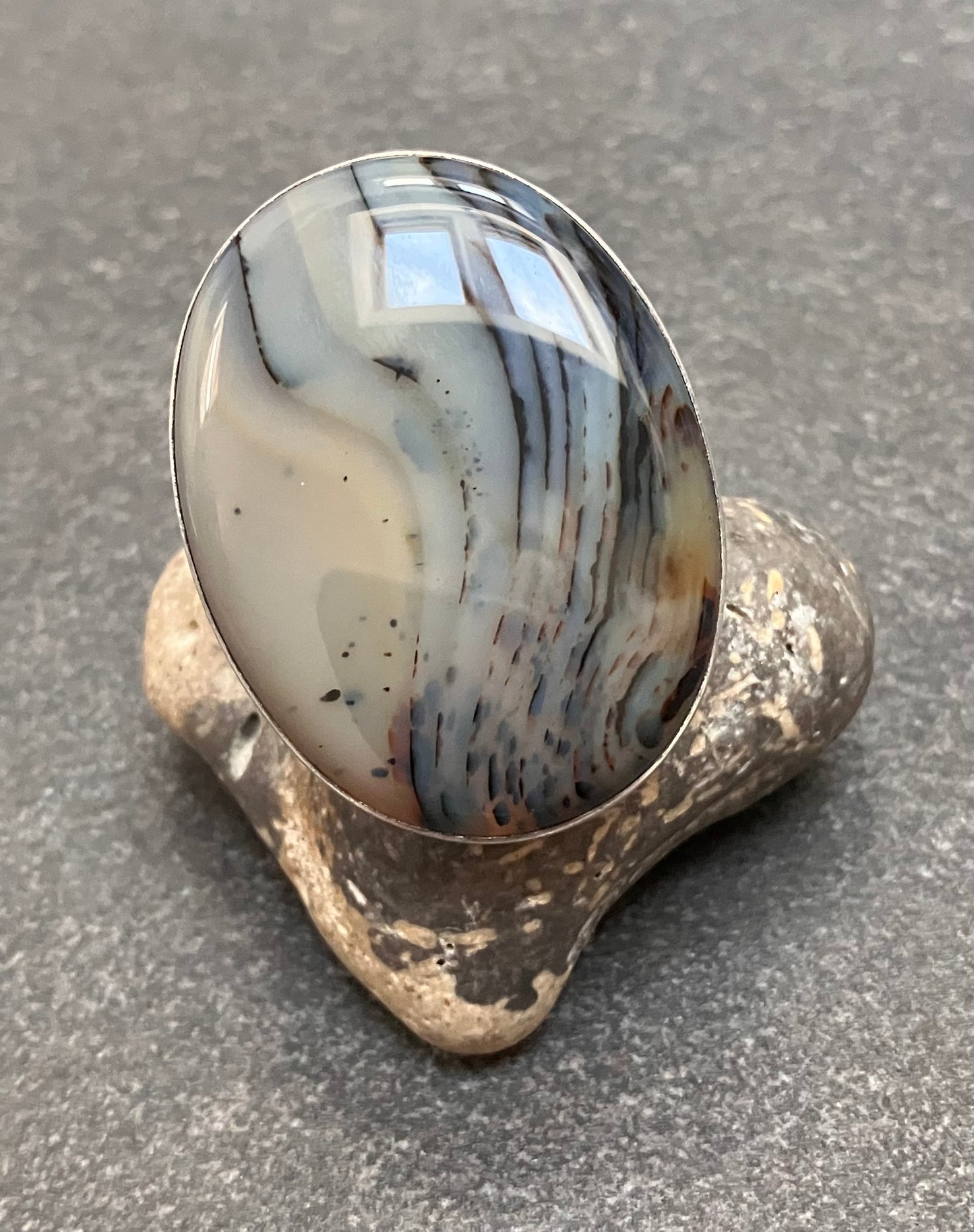 Statement agate ring - 1975