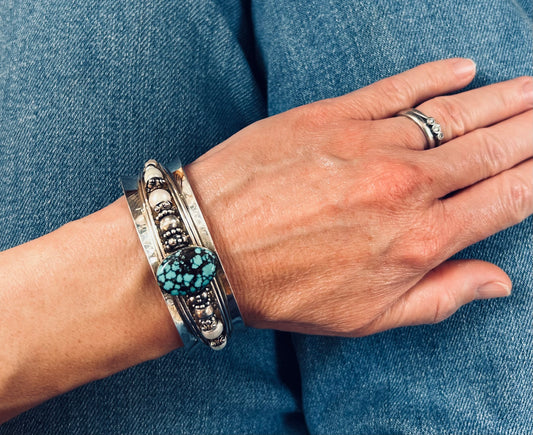 Fantastic vintage handmade artisan sterling silver bangle