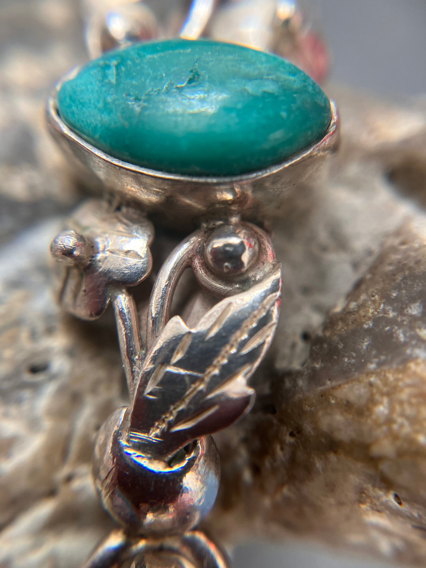 Vintage sterling silver bangle with a fuchsite stone centre.