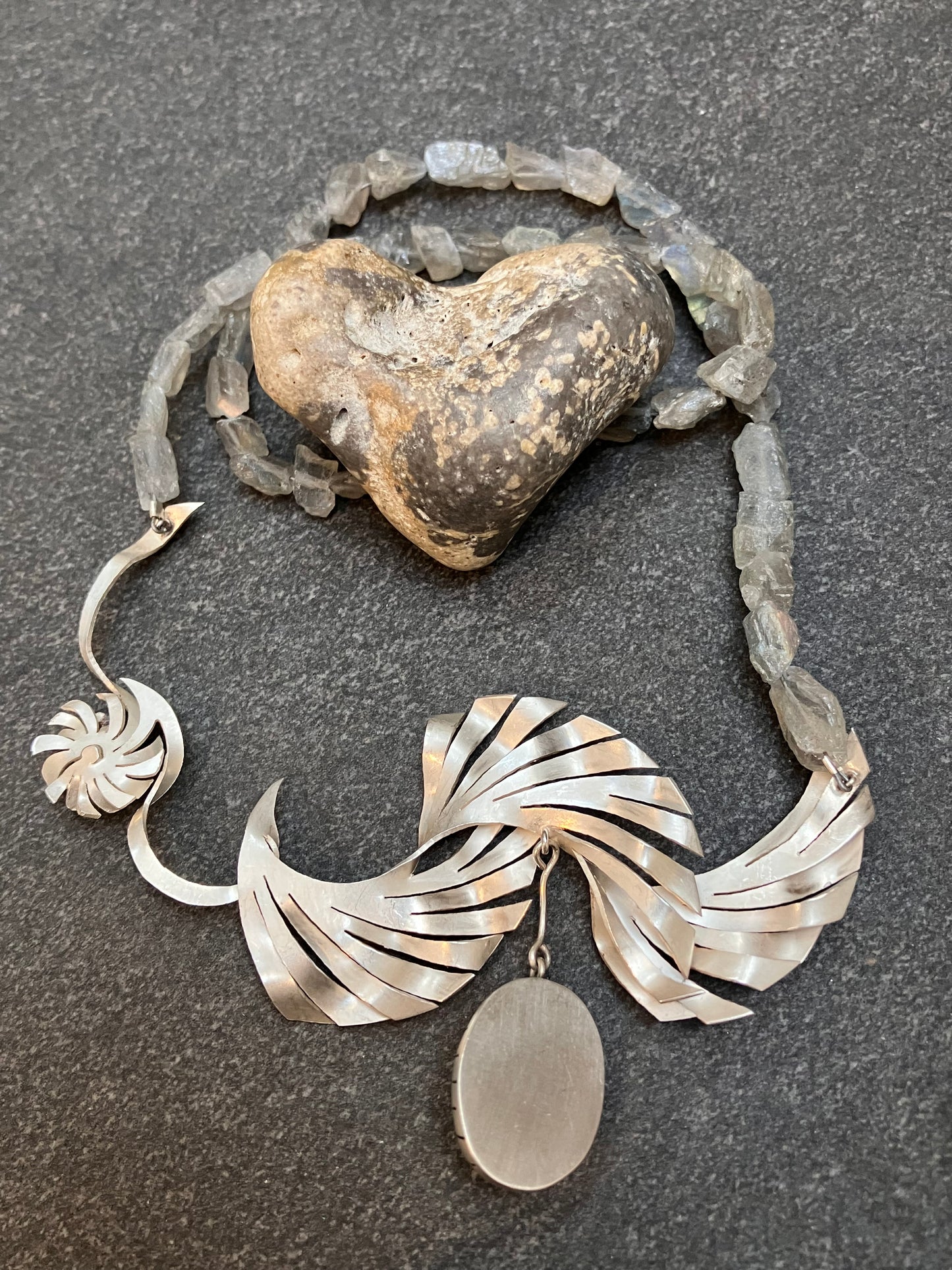 One off vintage ‘artisan made’ sterling silver and labradorite necklace