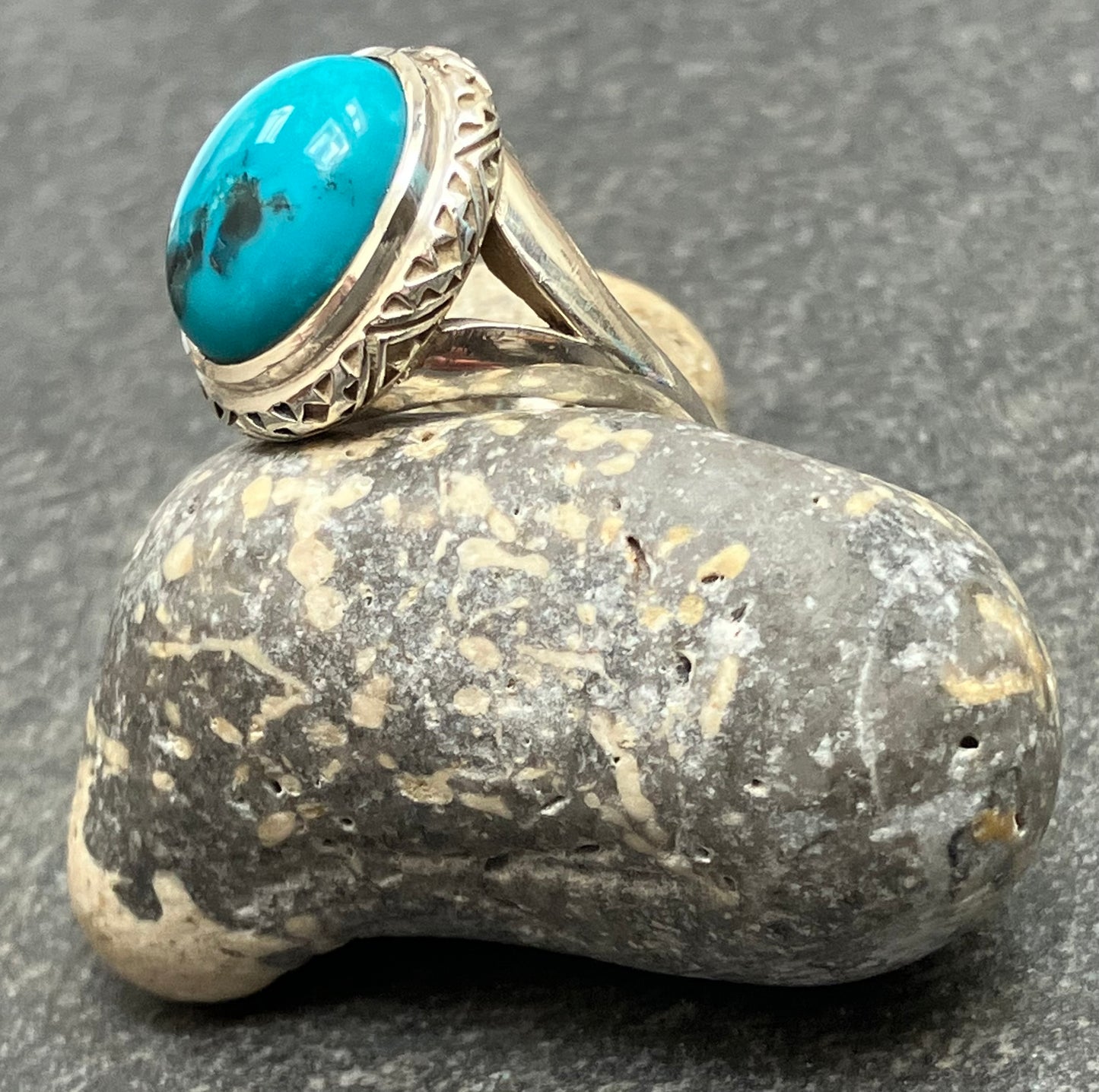 Vintage sterling silver and Turqurenite ring