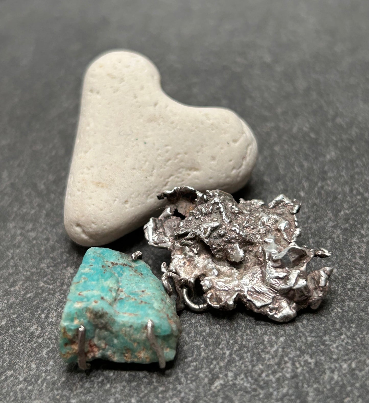 Vintage Sterling Silver & Raw Amazonite Pendant (c. 1979)