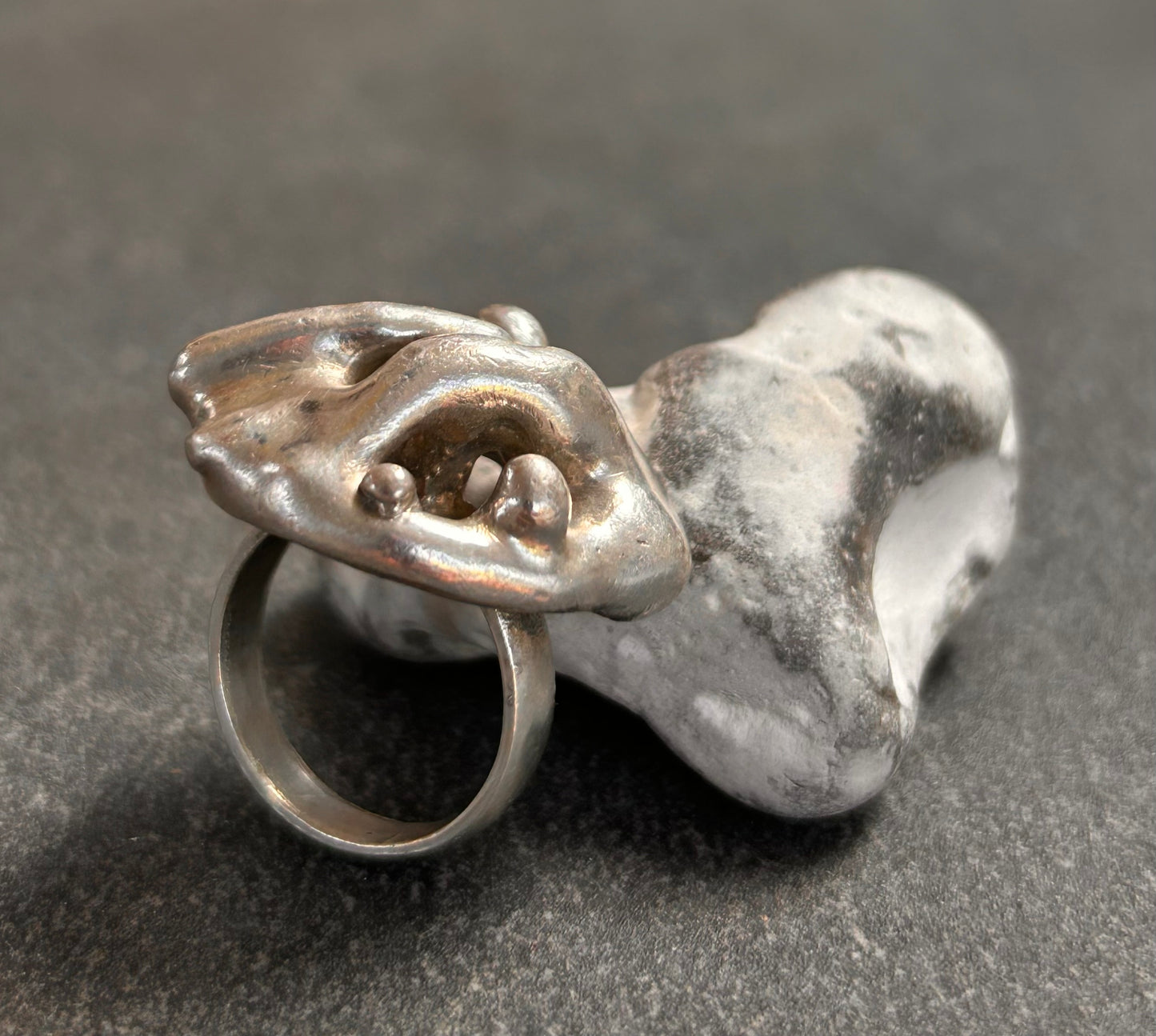 Amazing statement heavy vintage sterling silver ring