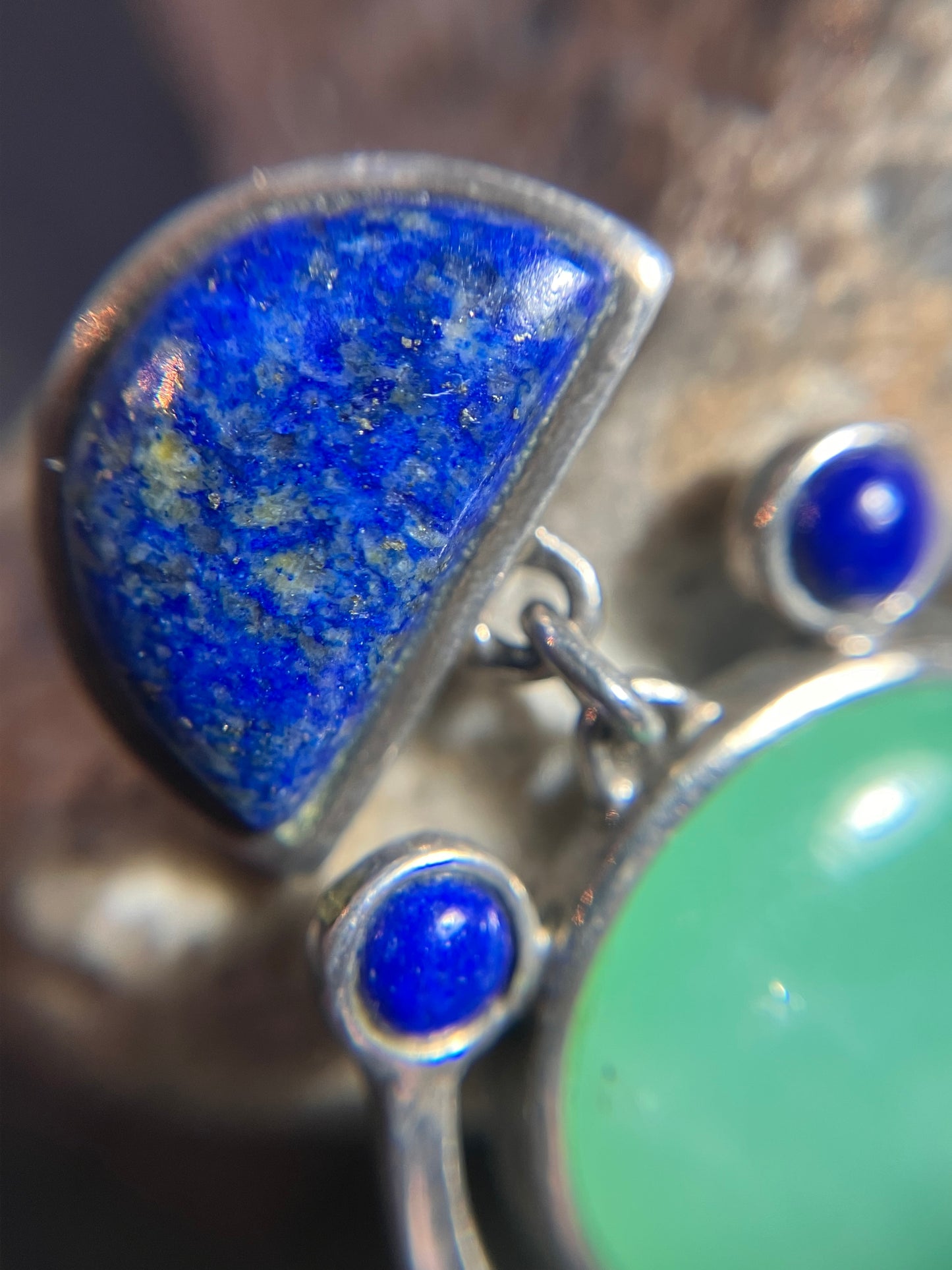 Vintage sterling silver pendant. Comprising of Lapis Lazuli, chrysoprase and fluorite.