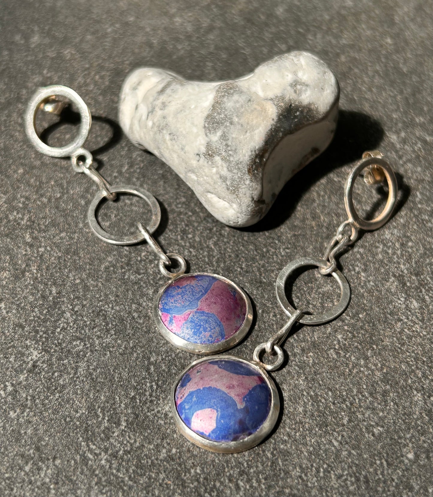 Vintage sterling silver statement drop earrings featuring striking marbled aluminium discs