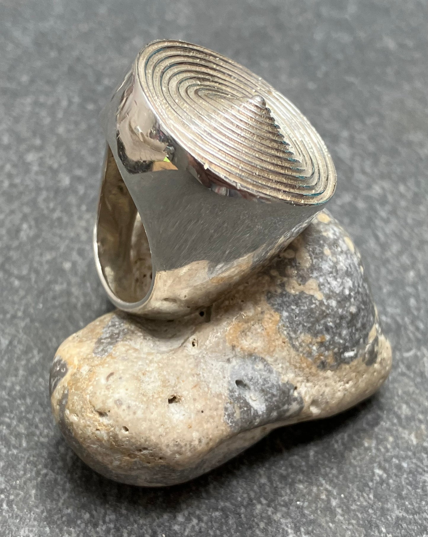 Vintage sterling silver statement ring