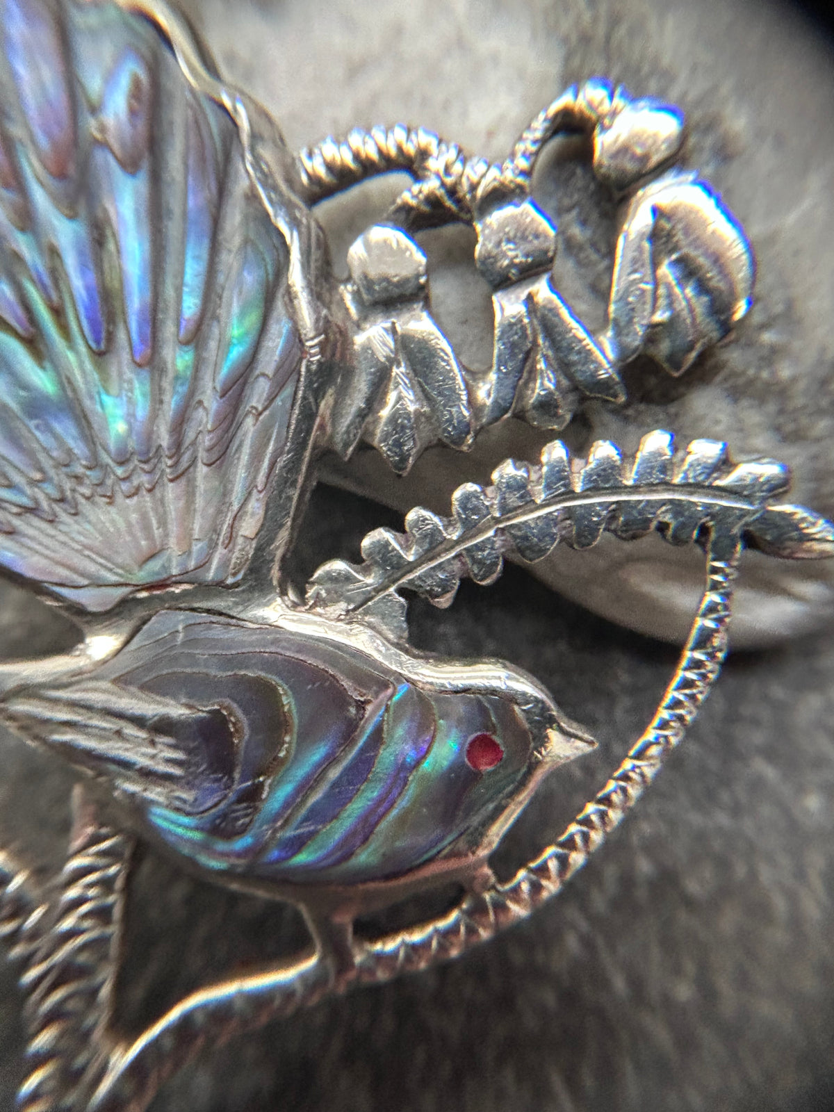 Beautiful Artisan Silver & Abalone Bird Brooch