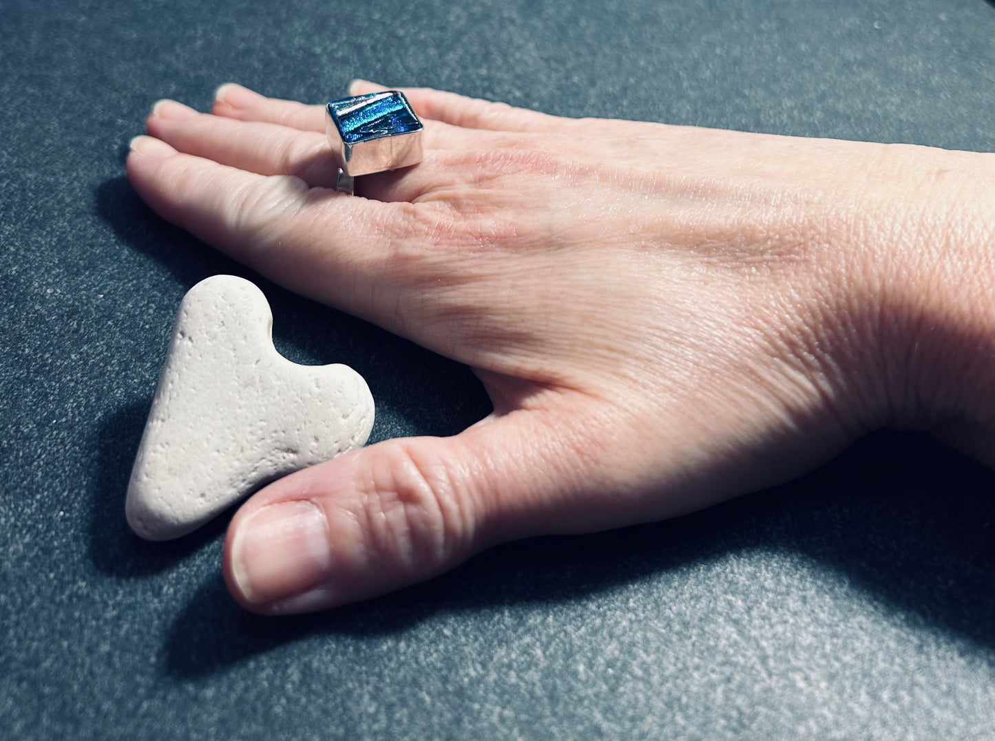 Vibrant vintage sterling silver dichroic glass ring.