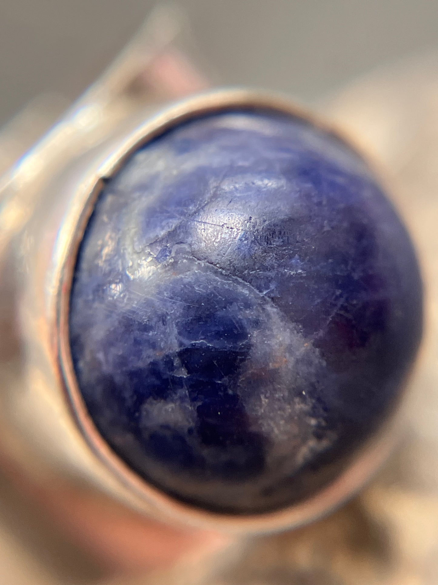 Vintage sterling silver and sodalite stone ring.