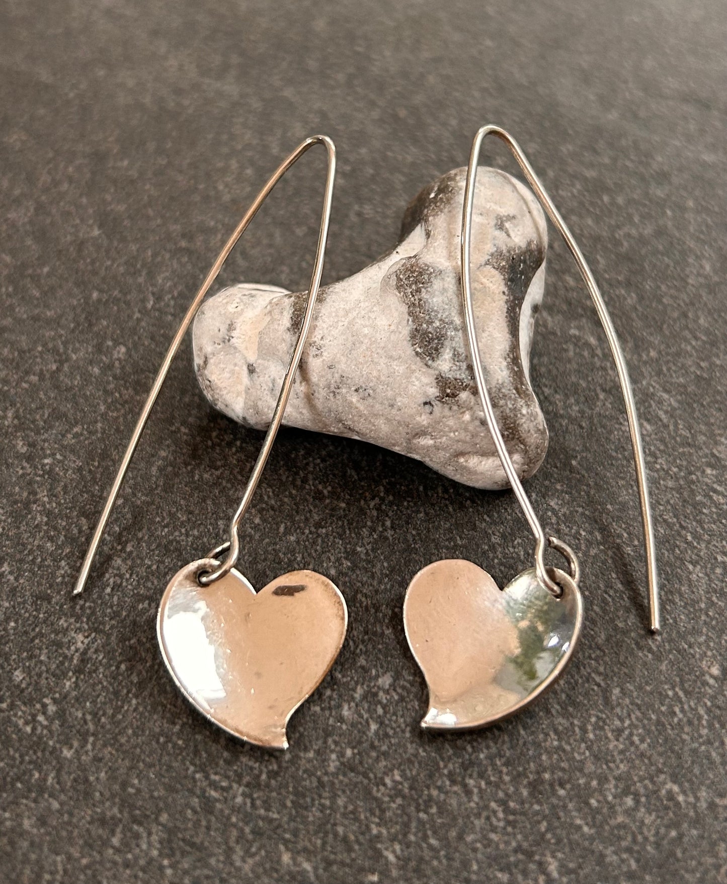 Truly Wonderful Vintage Artisan Sterling Silver Heart Drop Earrings