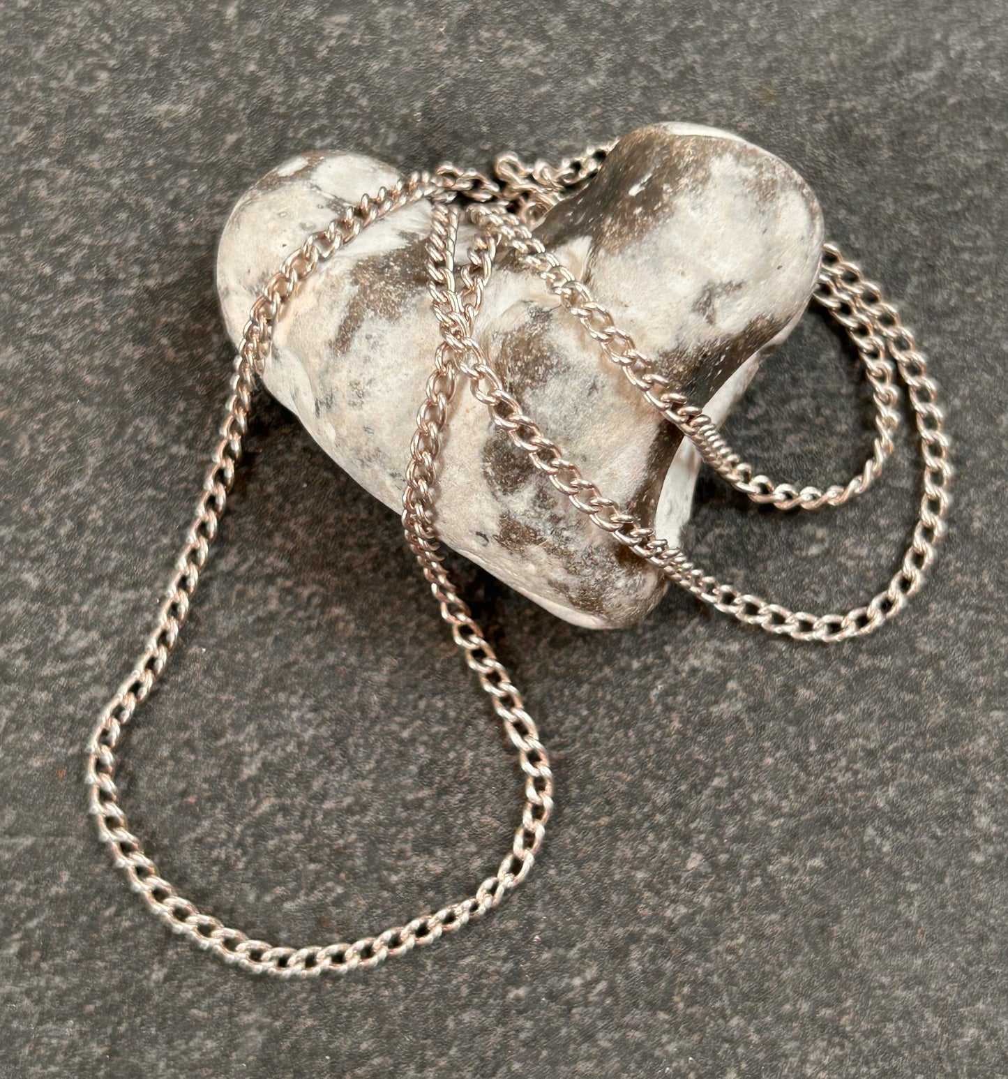 Beautiful vintage sterling silver curb chain - 18 inches