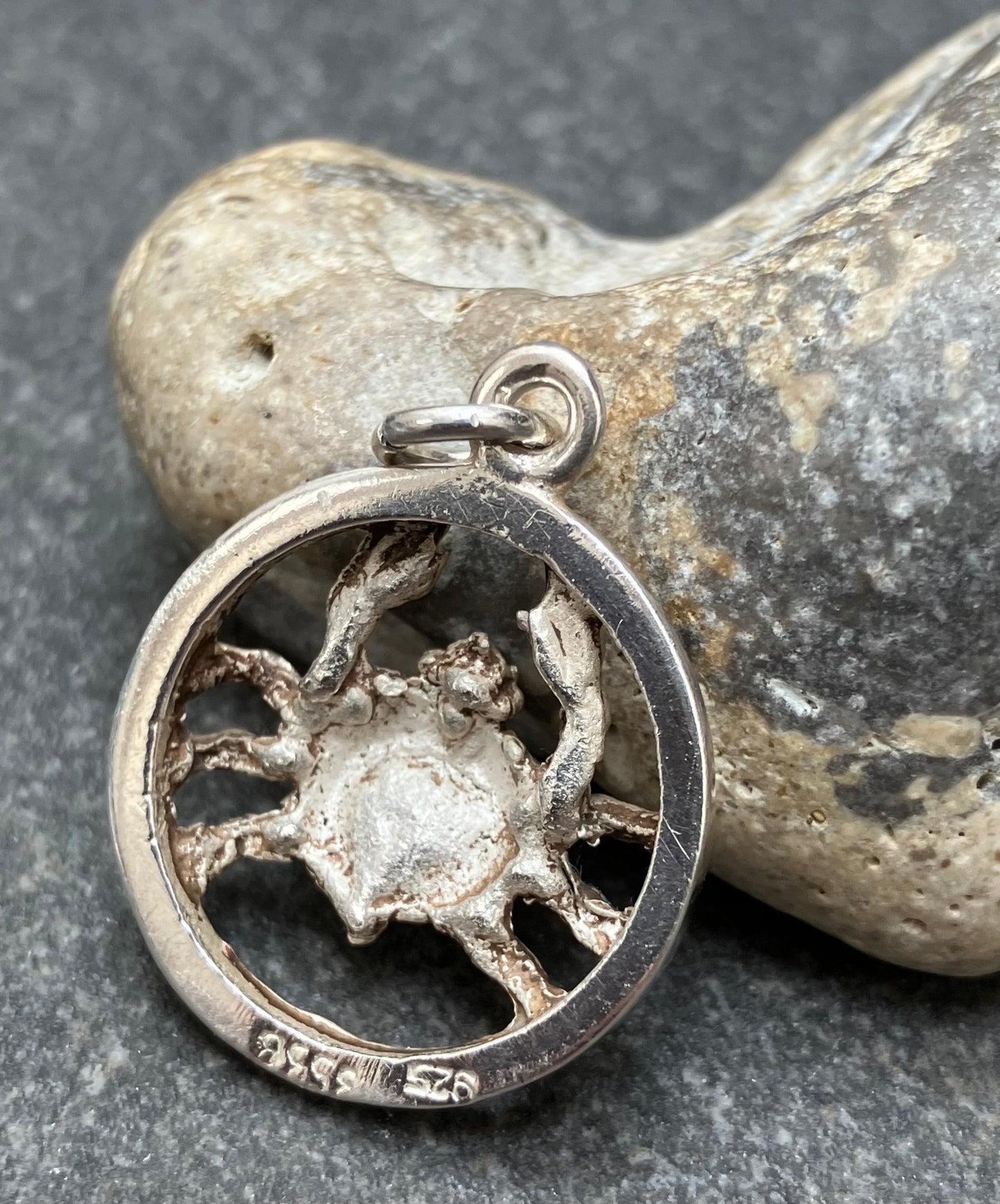 Vintage sterling silver crab pendant