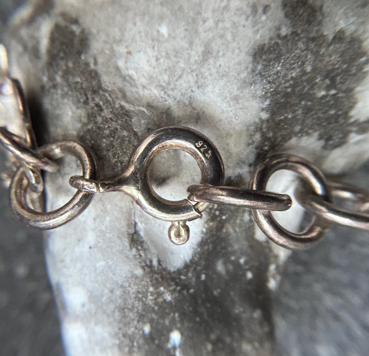 Vintage Sterling Silver Twelve Star Bracelet ✨