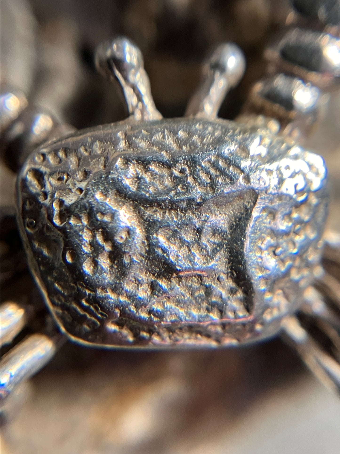 Charming vintage sterling silver articulated crab pendant.