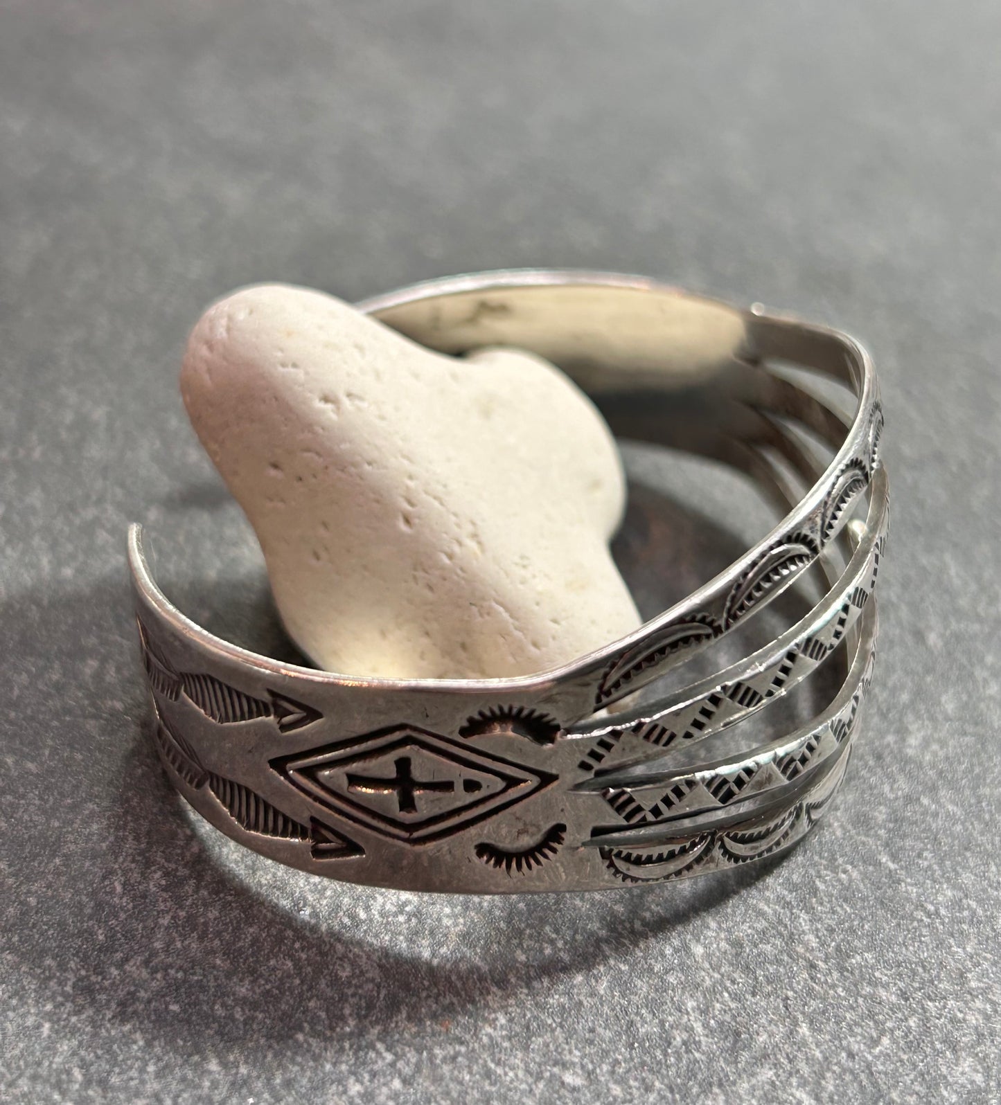 Native American vintage sterling silver bracelet is crafted from a beautifully shaped bar.