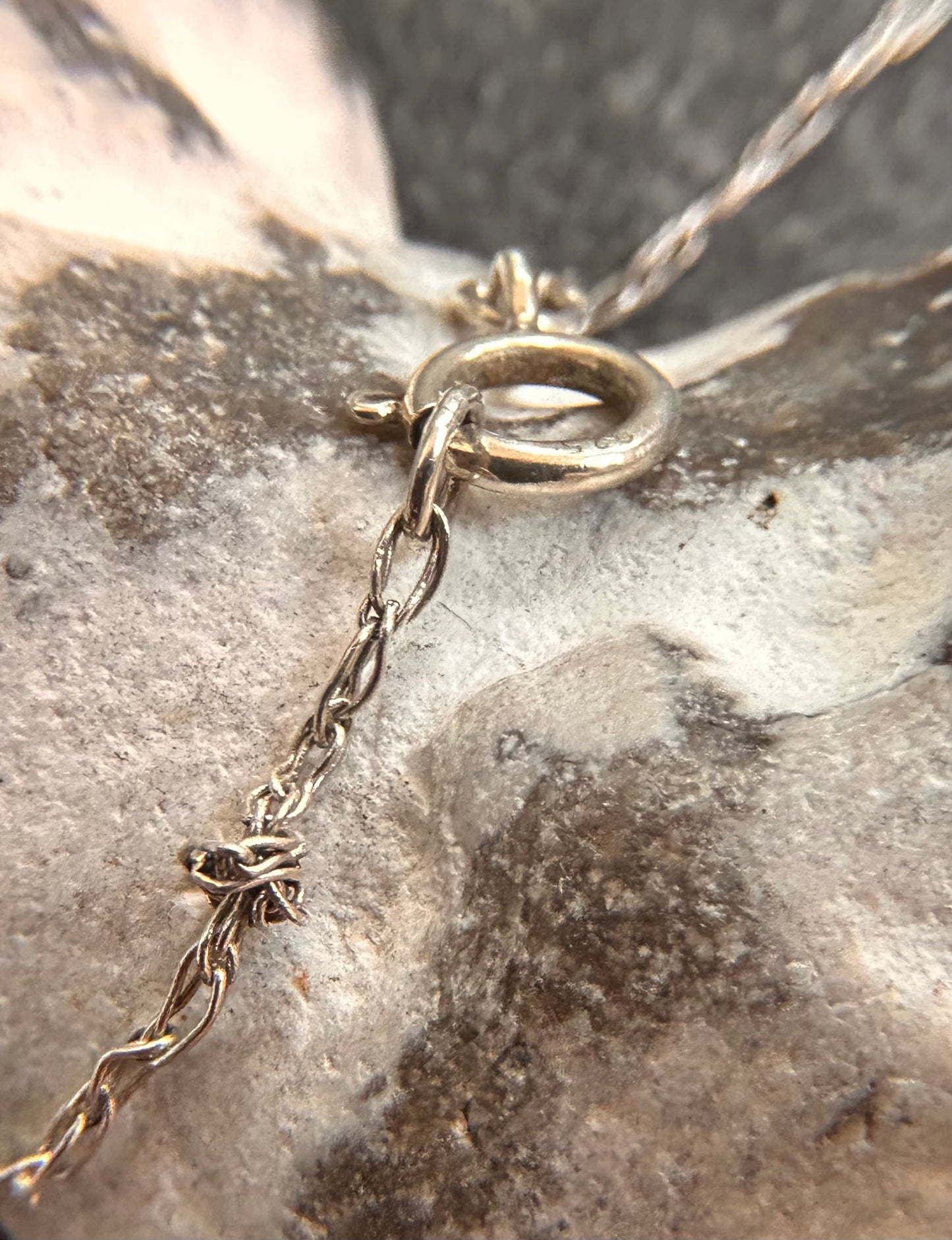 Beautiful vintage sterling silver super fine unusual link chain - 20 inches