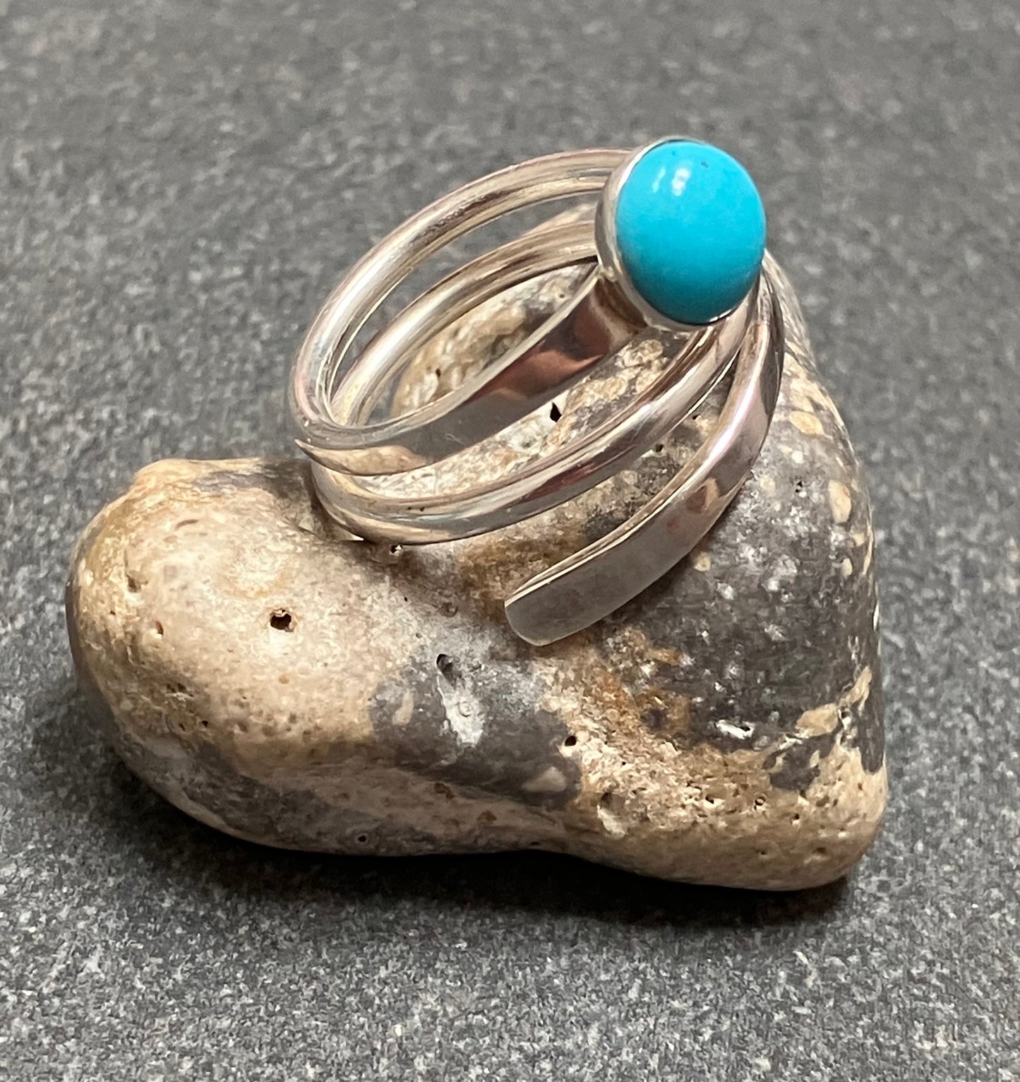 Vintage sterling silver and turquoise spiral ring.