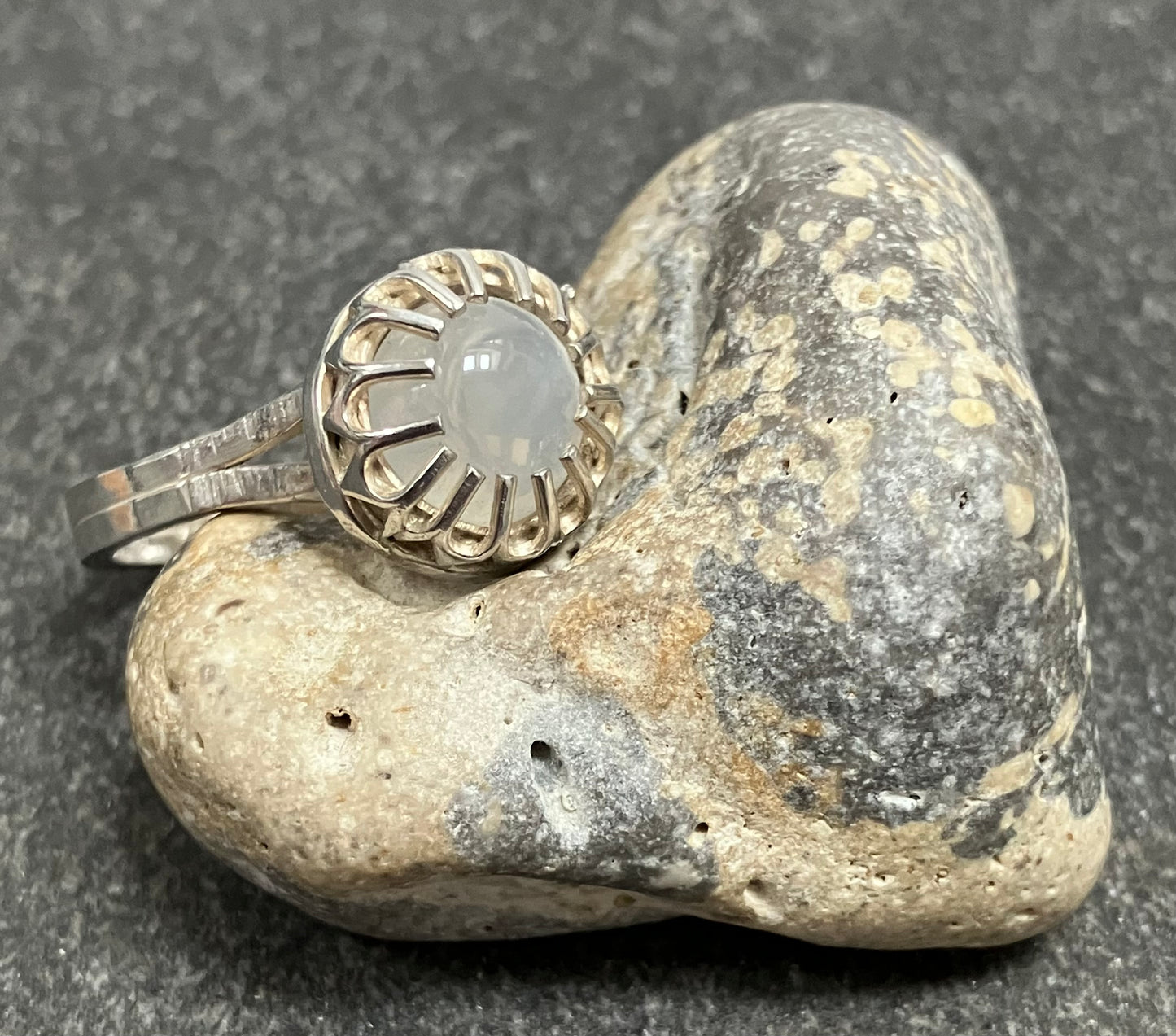 Vintage sterling silver handmade artisan ring.1979