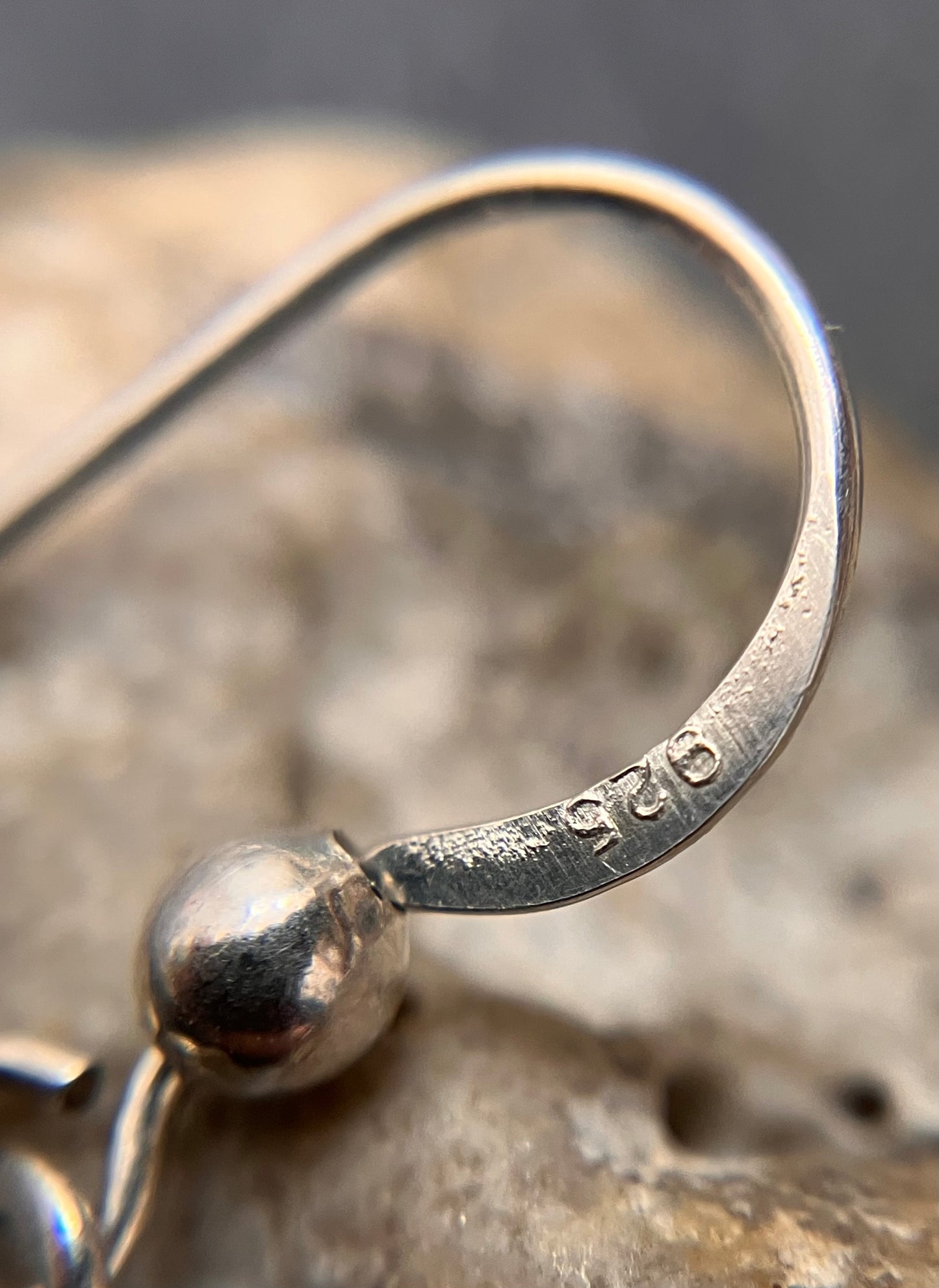 Beautiful delicate vintage sterling silver earrings with cut quartz crystal stones.