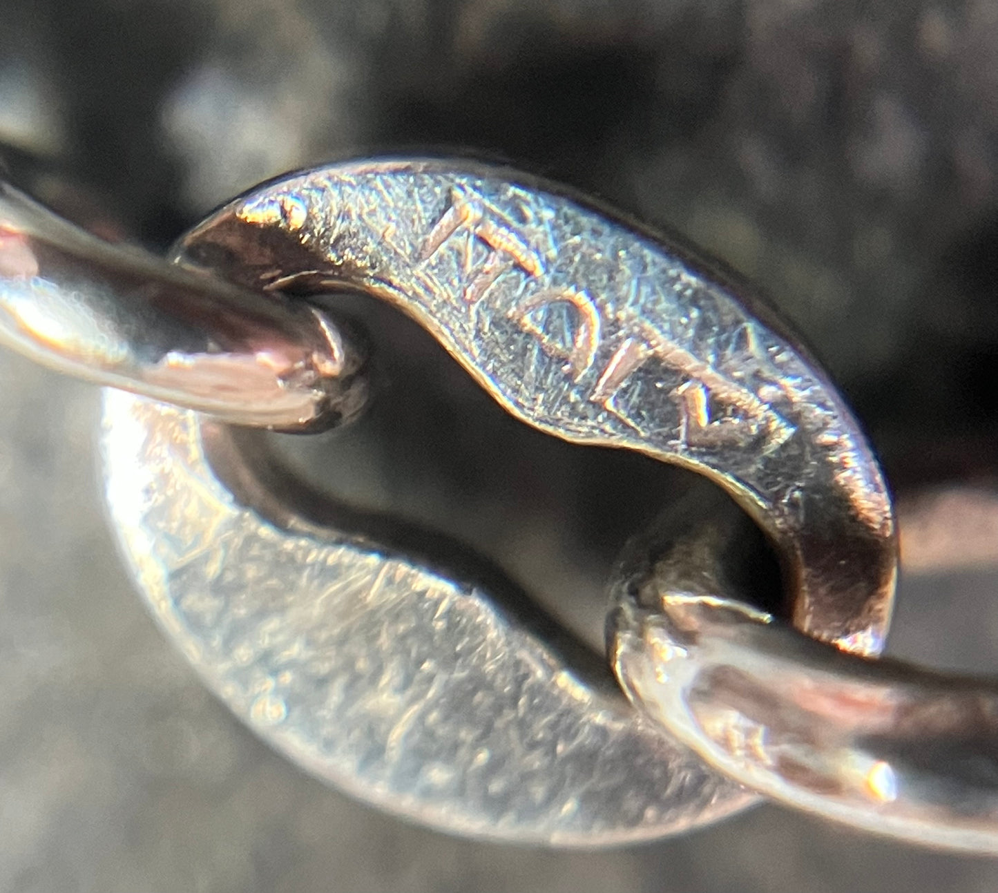 Absolutely beautifully made and constructed vintage sterling silver heart bracelet. 1981