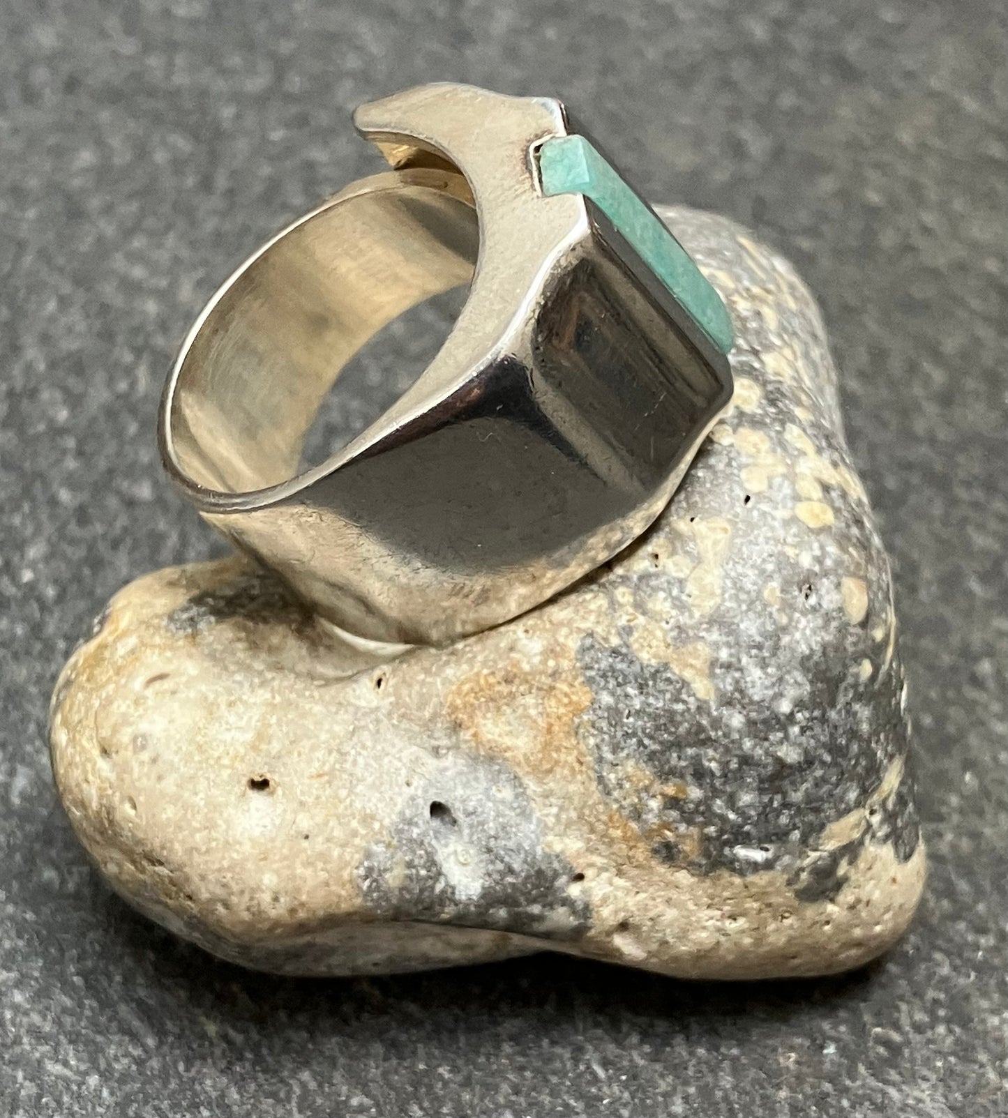 Vintage sterling silver and amazonite stone ring.