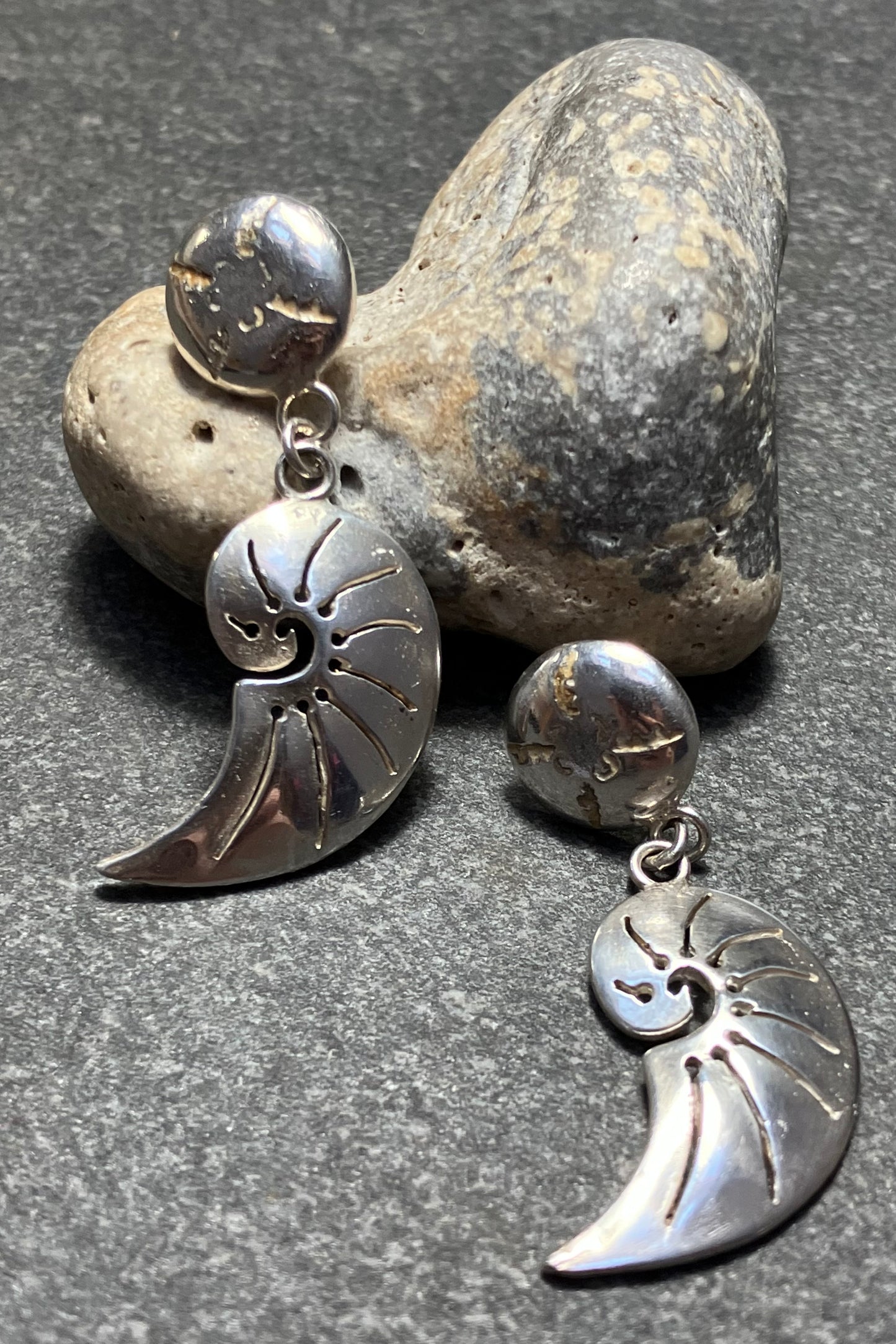 Super sterling silver artisan sand dollar and shell earrings. 2000