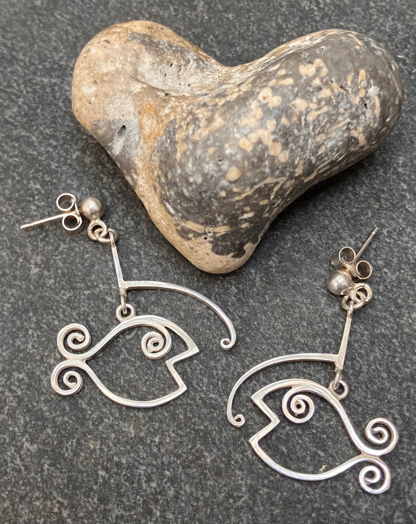 Whimsical vintage sterling silver fish earrings.