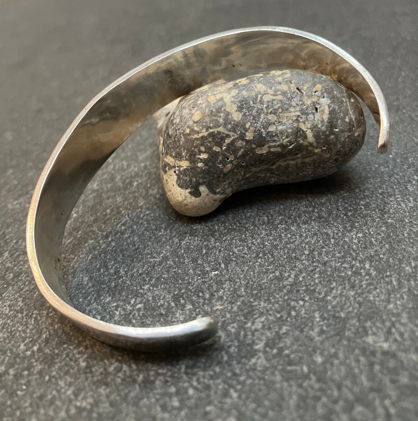 Vintage sterling silver bangle