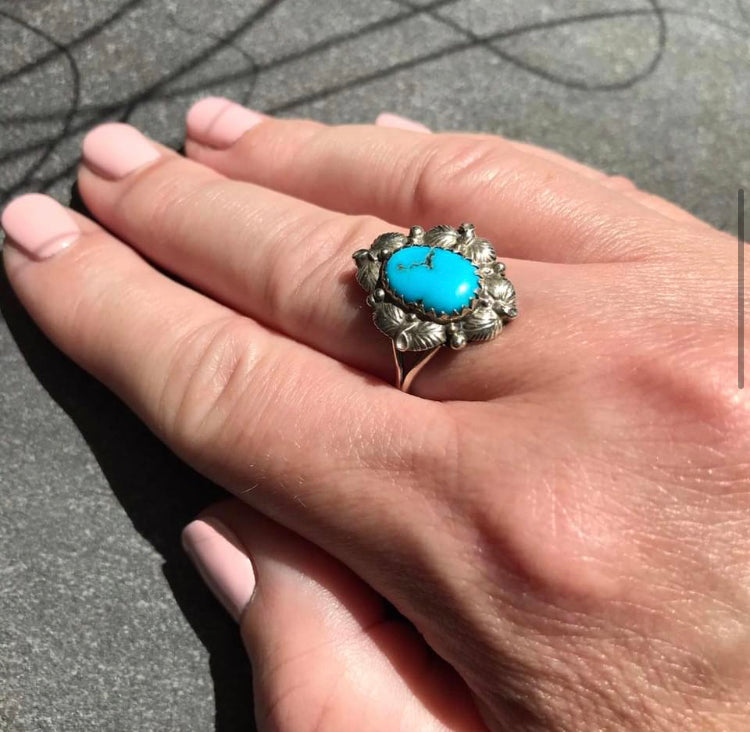 Delicate vintage sterling silver turquoise ring