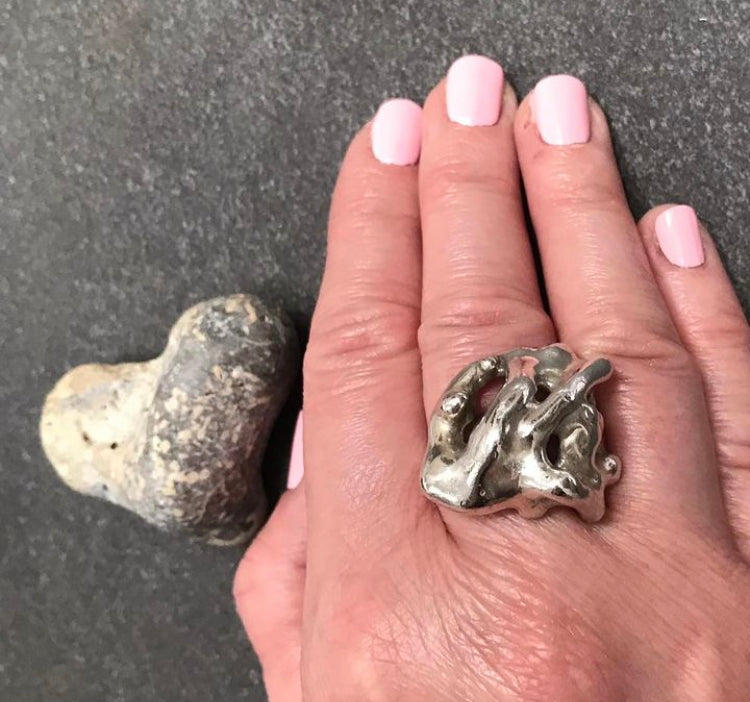 Amazing statement heavy vintage sterling silver ring