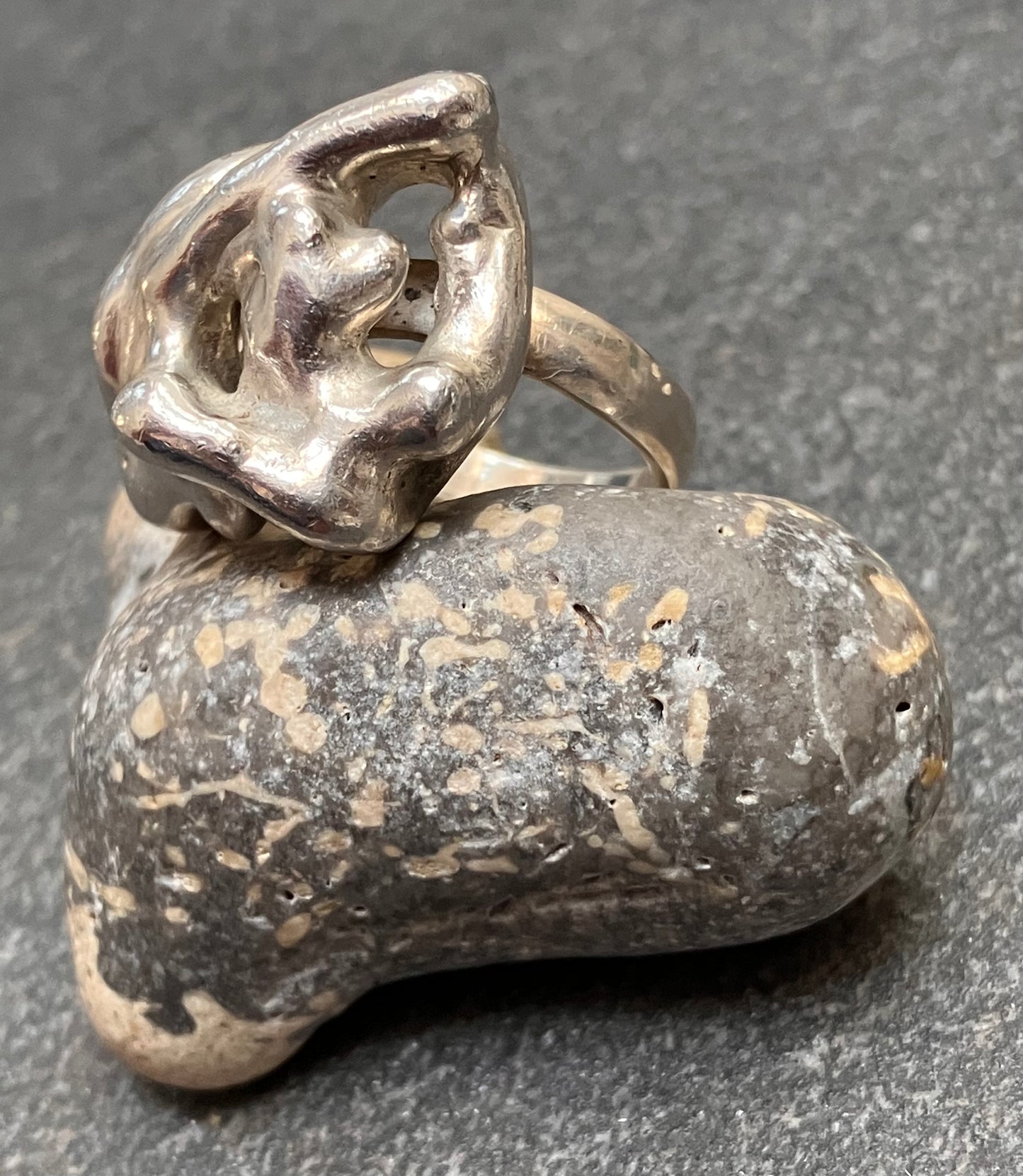 Amazing statement heavy vintage sterling silver ring